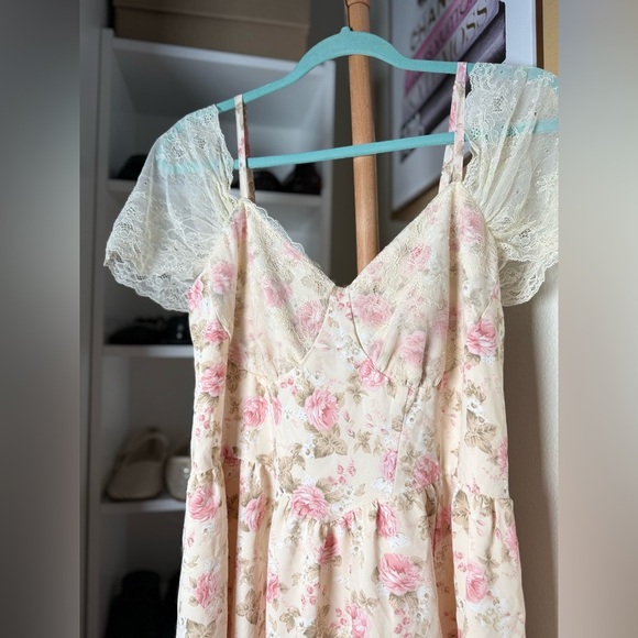 Cider NWT Floral Cream & Pink Off-Shoulder Princess Lace Dress Women’s Size 0XL - Picture 6 of 9